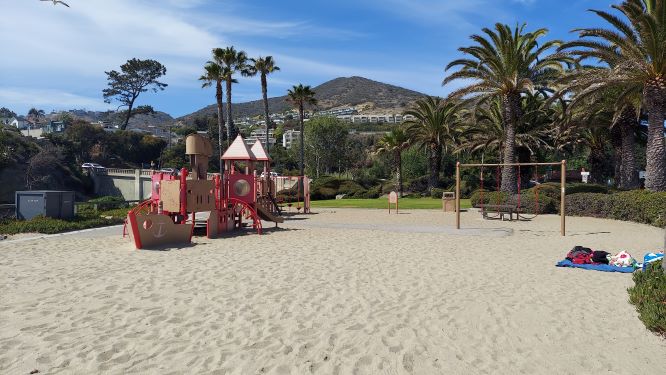 Aliso Beach Playground