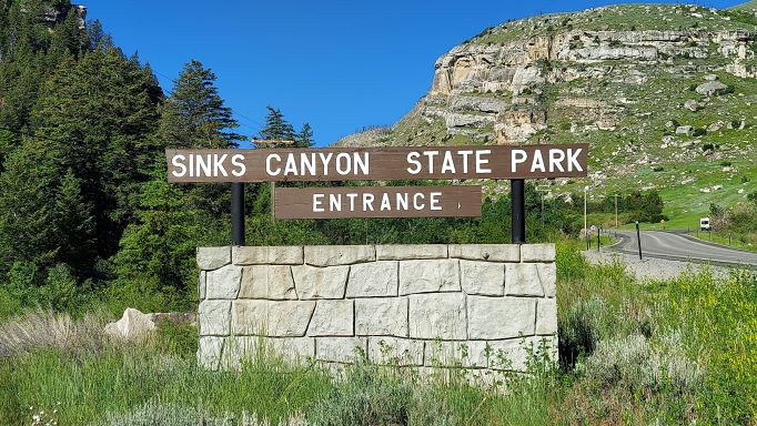 Sinks Canyon Sign